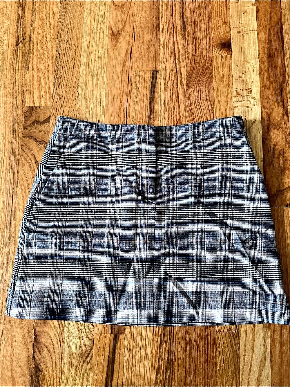 Theory Plaid Mini Skirt Size 4